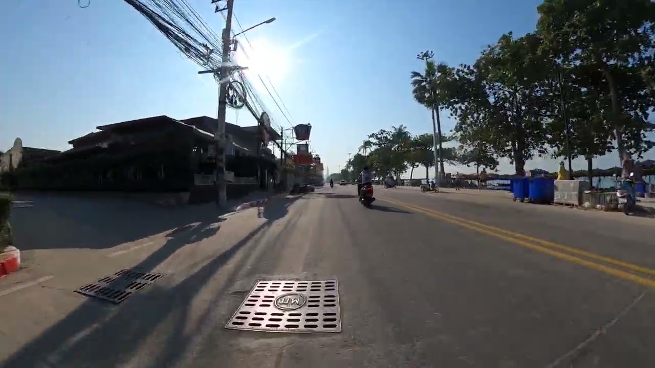 Jomtien Beach SCB Bank to 7 11