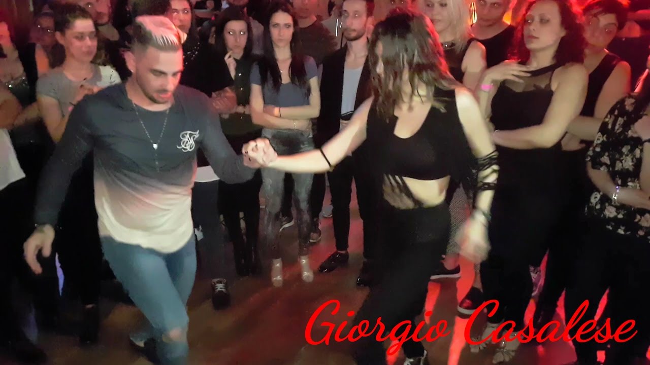 Daniel y Desirée - Bachata Social 3 - Barrio Latino 2017
