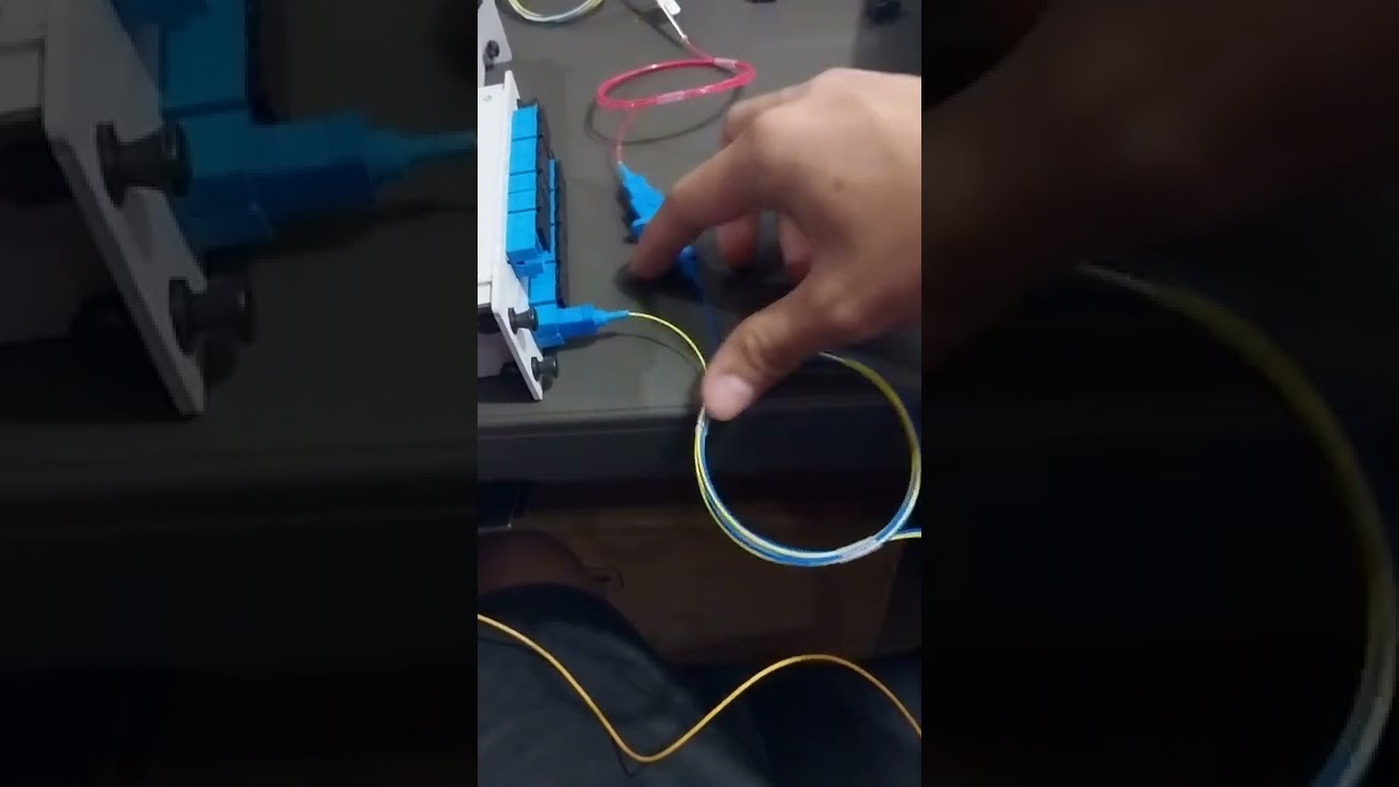 Fourleaf FBT 16 ports splitter connection guide