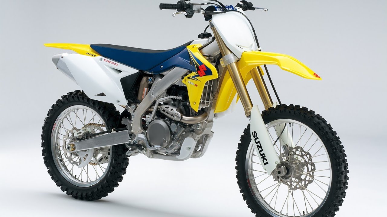 Suzuki RM-Z450 – The Beast That Destroys Every Dirt Track 😱 450cc Monster Review