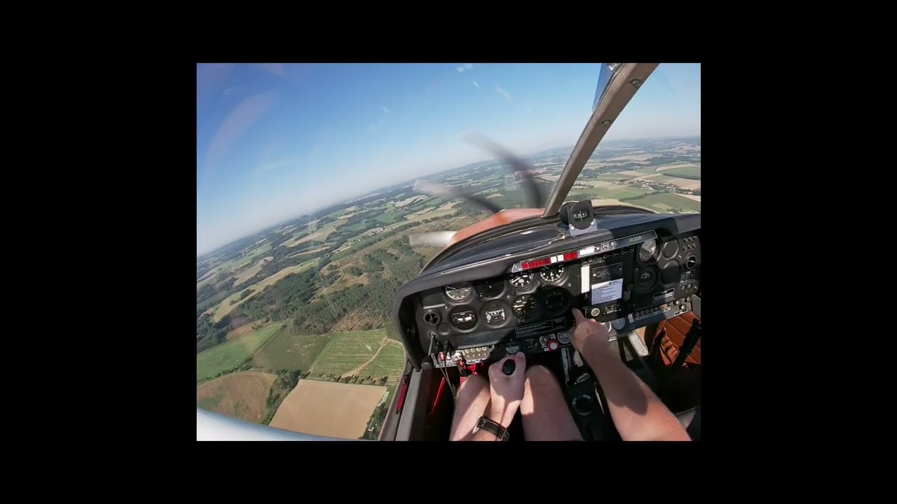 My first solo in Robin DR400-180R 