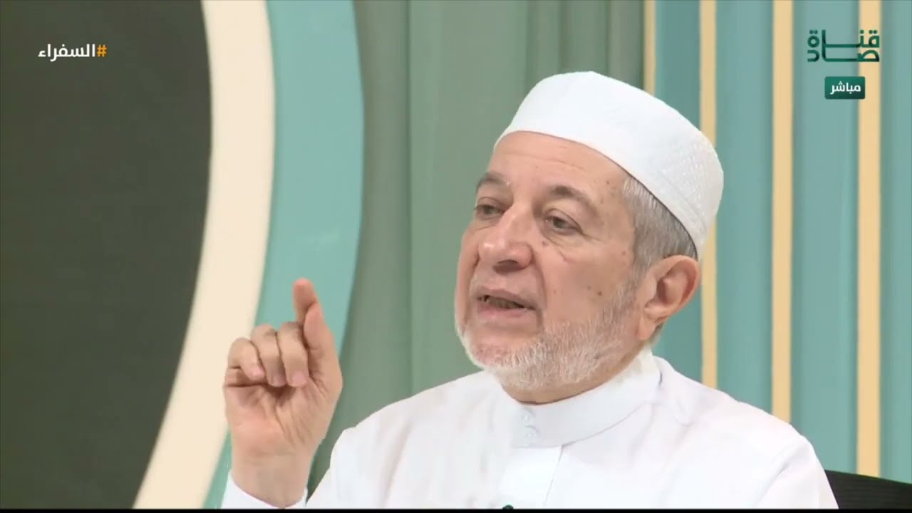 هذه قراءة عالم متمكن بعلم القراءة! | د. أيمن سويد يثني على قراءة عبدالإله من الجزائر