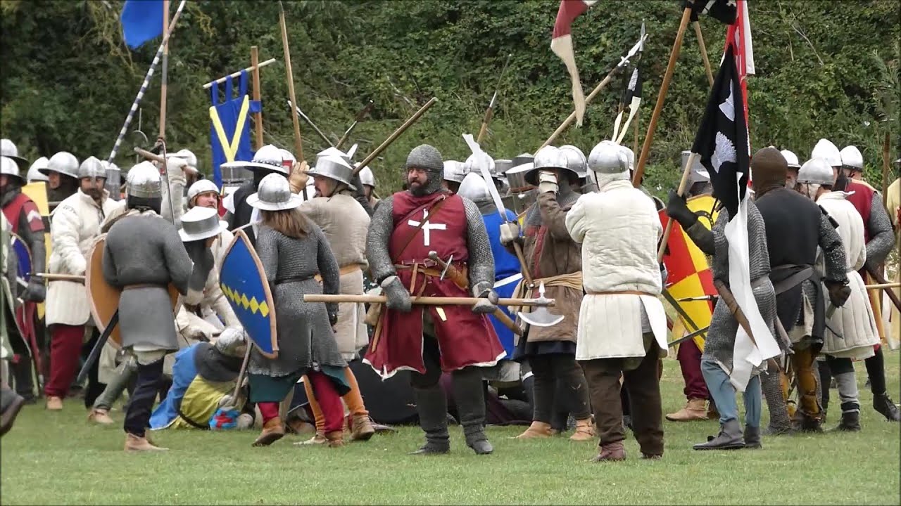Medieval Battle of Lewes reenactment - at the 2025 Battle of Evesham Festival