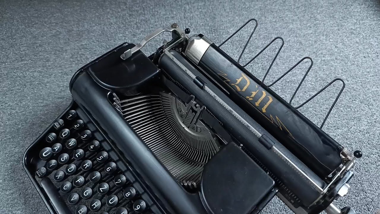 Deutschen Mechanikers 1930-1940 typewriter 