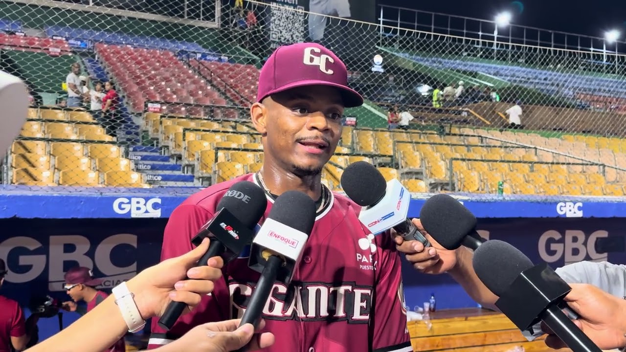 Julio Carrera luego de la victoria de Gigantes del Cibao a Leones del Escogido 