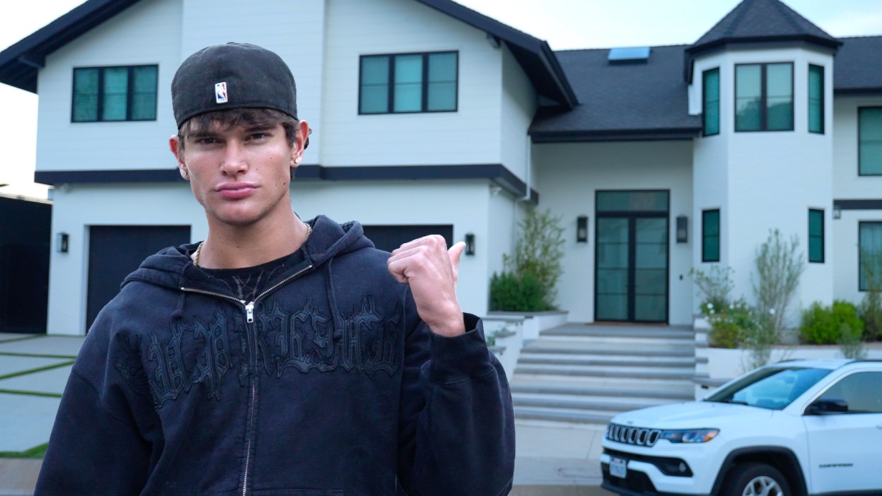 We Moved To A Mega Mansion!