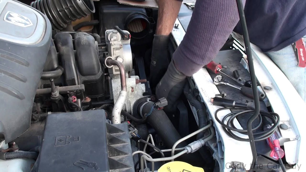 How to check and replace radiator fans on the dodge magnum