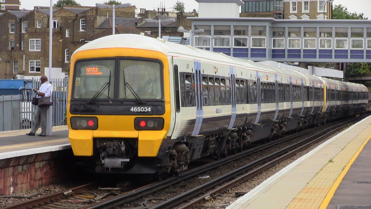 (HD) Rush Hour at New Cross 17/07/2015