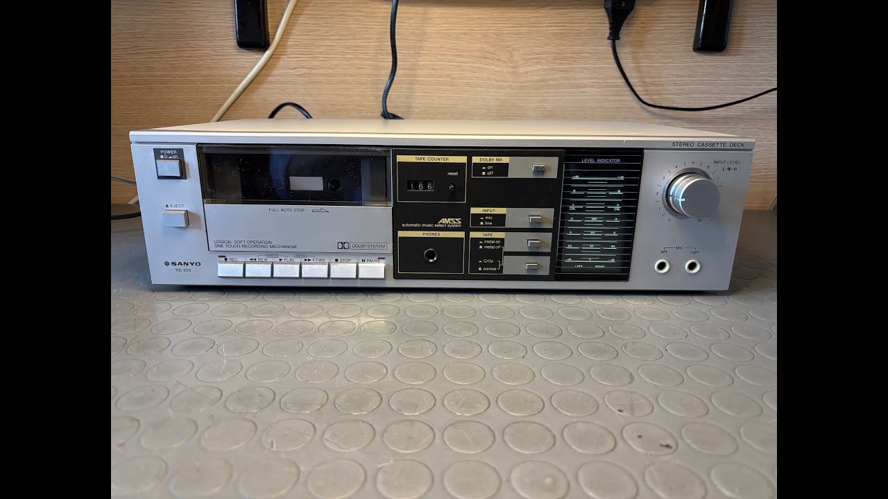 Sanyo RD 300 by lampa