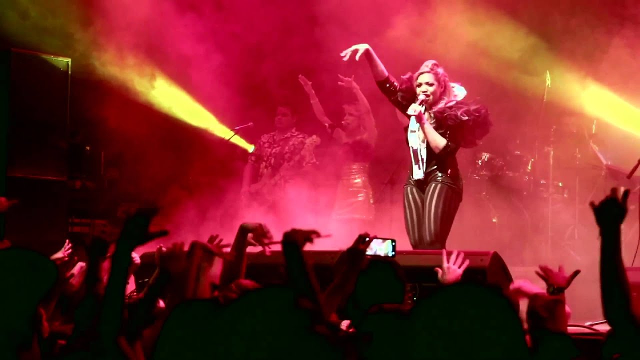 Gaby Amarantos no Circo Voador - Show Completo (2012)