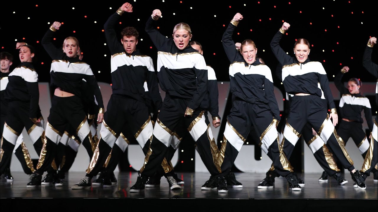 Southside: senior hip hop line 2022