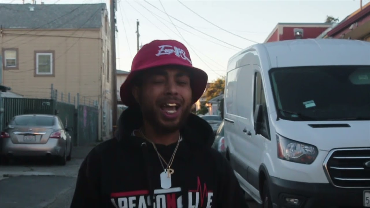 The Stroll - Season 3 Episode 1