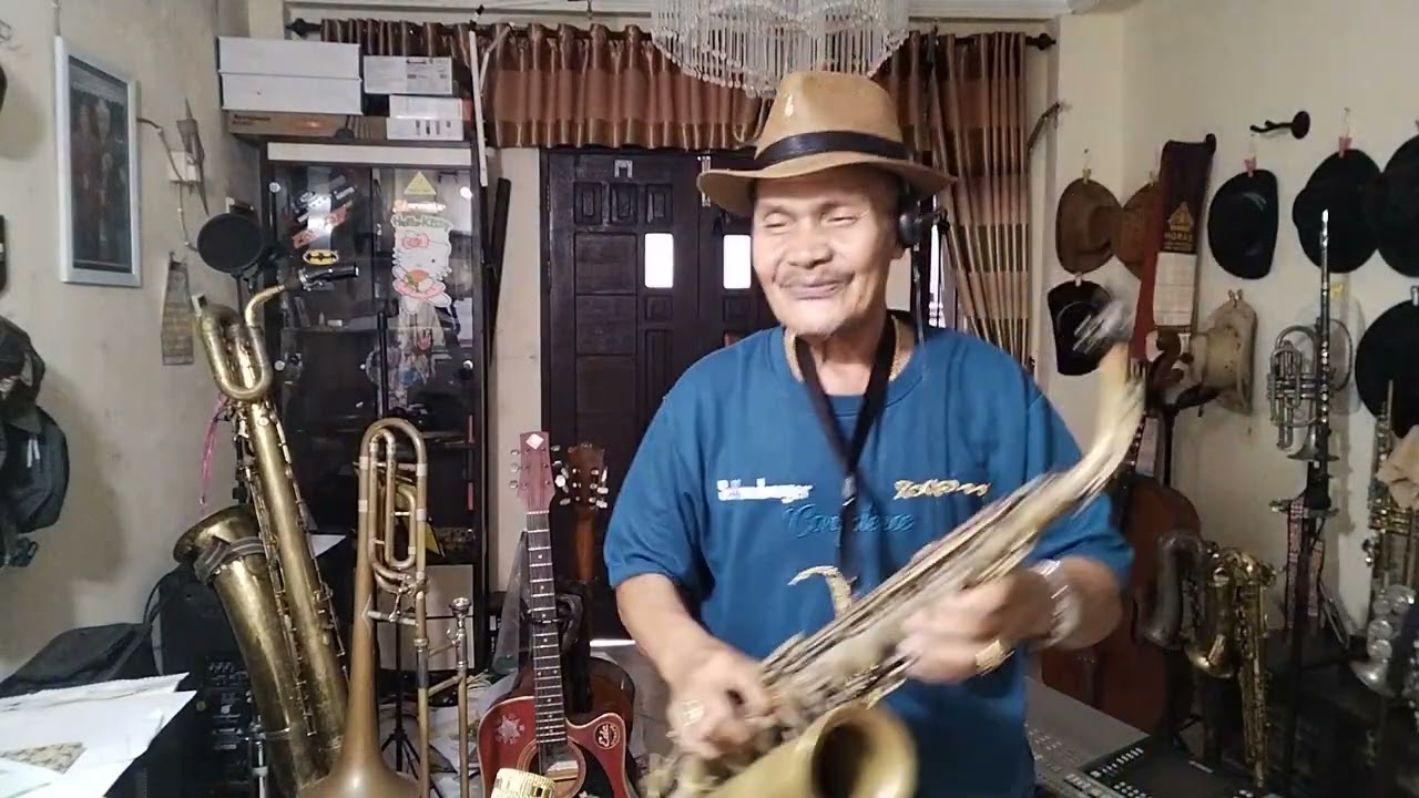 #El De Los Ojos Negros - SPARX - sax cover by Pukka Tambunan - songwriter Lorenzo Antonio in 2015'