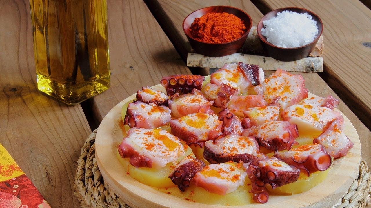 El pulpo a la galega!!!!! SPETTACOLOOOOOOOOOOOOOOOOOOOOOOOOOOOOOOOOOOOOO!!!!!!!!!!!!!!!!!!