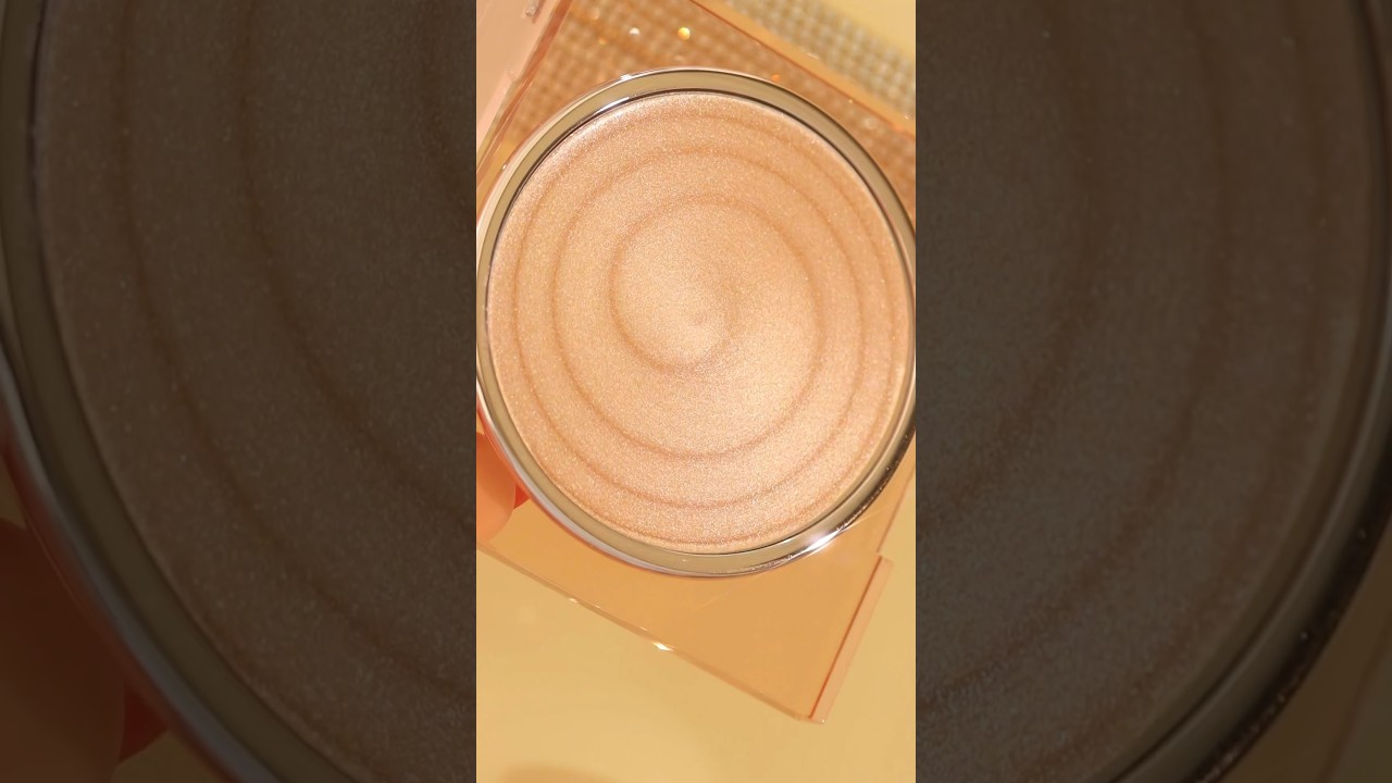 Huda beauty nymph glaze highlighter #highlighter #hudabeauty #swatches #makeupshorts #makeupreview