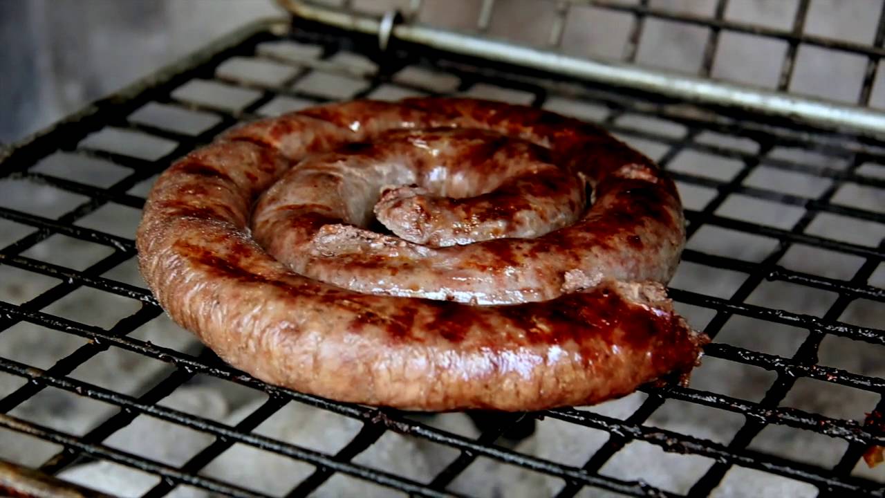 How to braai Boerewors   Nyama Spitbraai