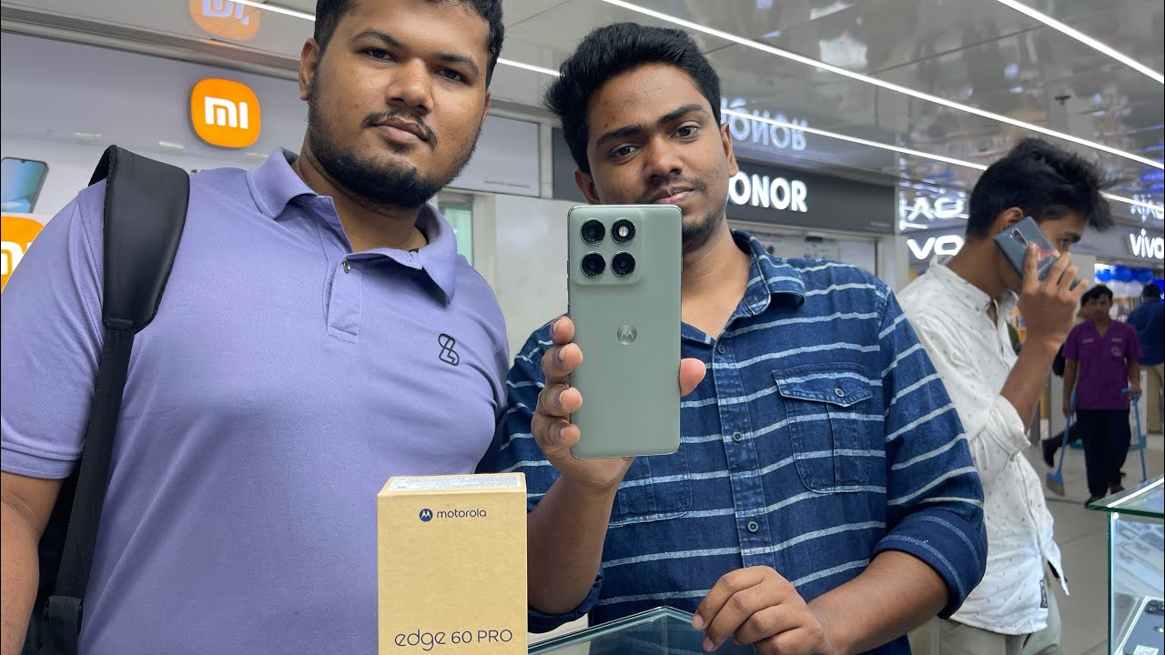 ইতিহাসের সেরা দামে বিক্রি হচ্ছে মটোরোলা যে কোনও মডেল ফ্রাইডে অফারে Moto edeg 60pro থাকবে স্পেশাল🔥😱