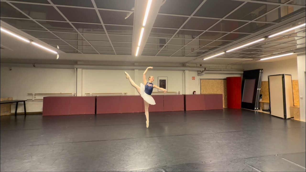 Auditions Video: Variation Medora lll act, Contemporary solo