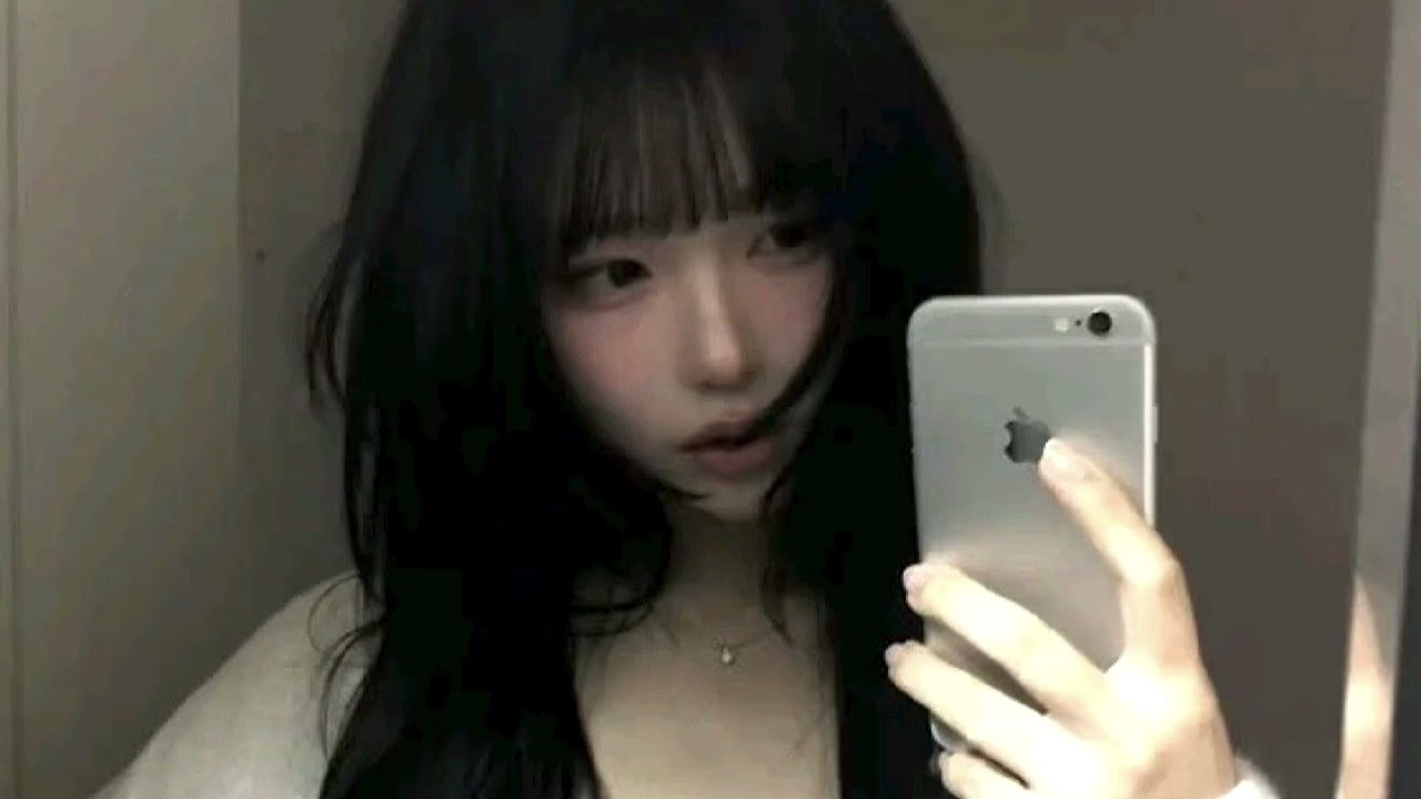 【playlist】 짧은 치마를 입고