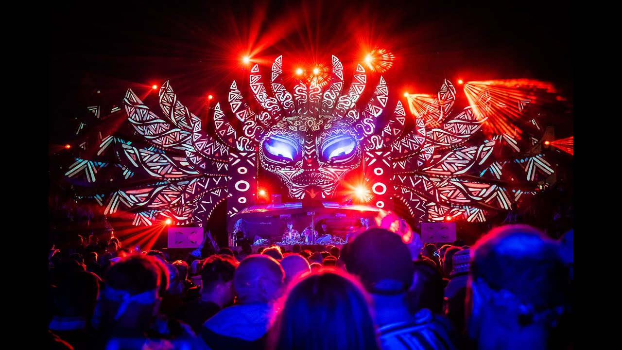Ep.2 - Festival production at Glastonbury Festival (Behind The Scenes - The Common Glastonbury)