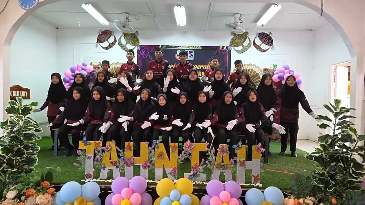 Persembahan Human Graphic sempena Hari Anugerah Kecemerlangan dan Graduasi Tahun 6 & Prasekolah SKUL