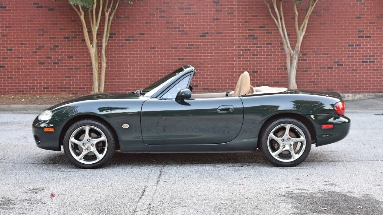 2001 Mazda MX-5 Miata Special Edition 6-Speed:  walk-around & start up