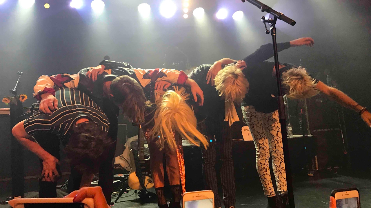 R5 New Addictions Listening Party/Show in LA