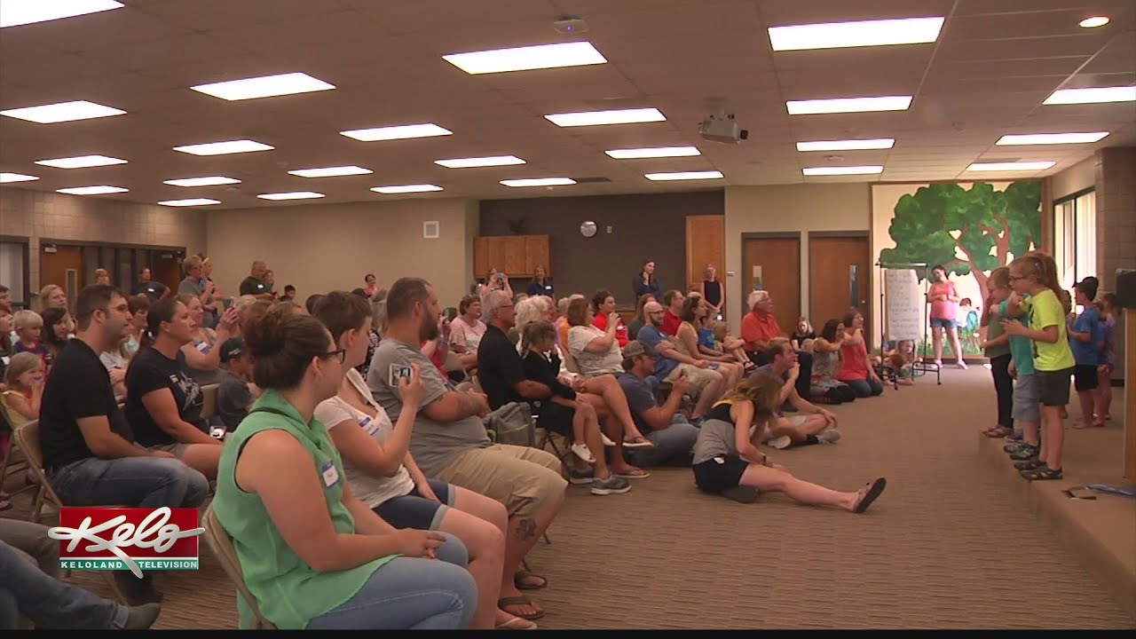 South Dakota School for the Deaf hosts one last Hands in Motion program before moving locations