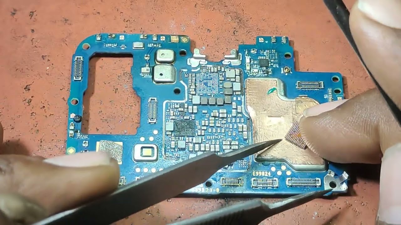 Realme x7 max low battery logo problem solution 100%working @mobiletechrkvishwa