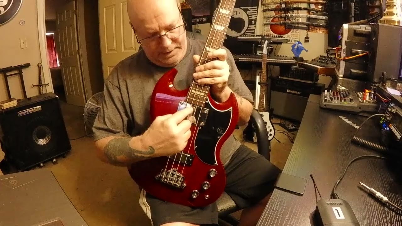 2025 Gibson SG Bass Review