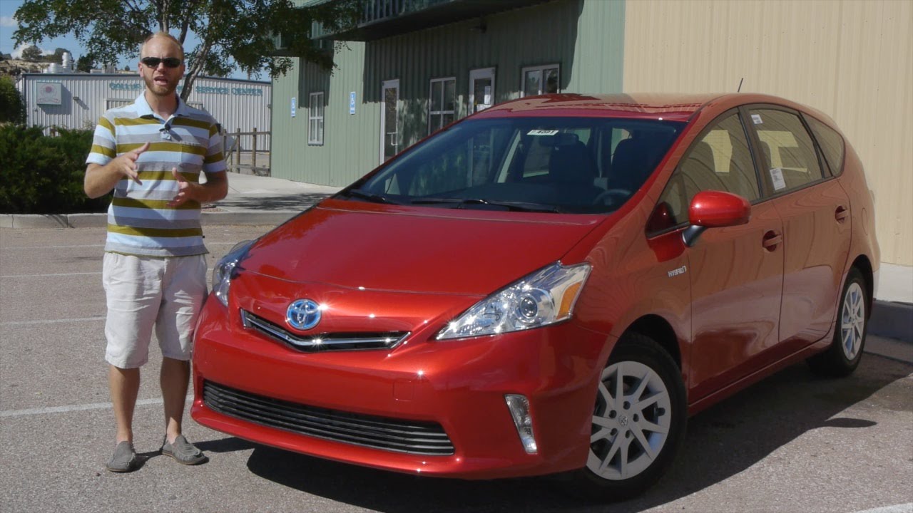 Toyota Prius V 2014 года: подходит ли он вам? Анализ реальных условий и тест-драйв.
