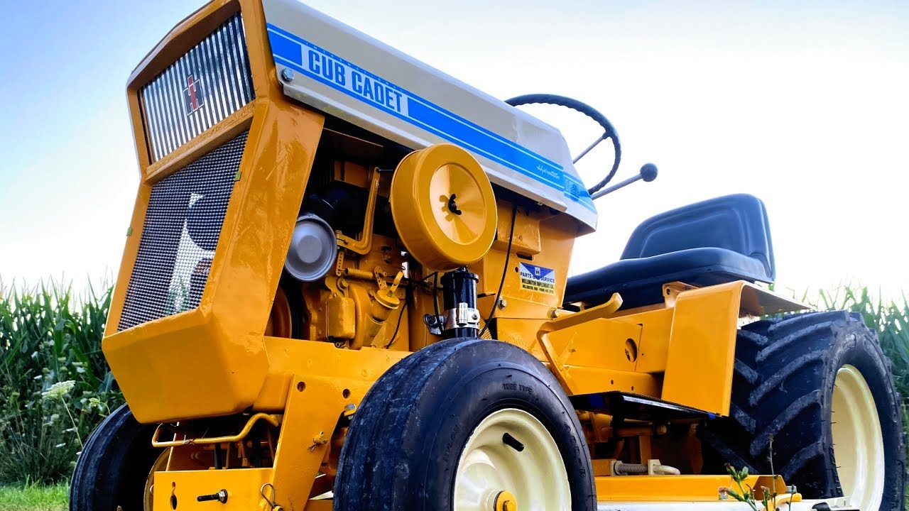 Cub Cadet 125 Garden Tractor Restoration Time-Lapse