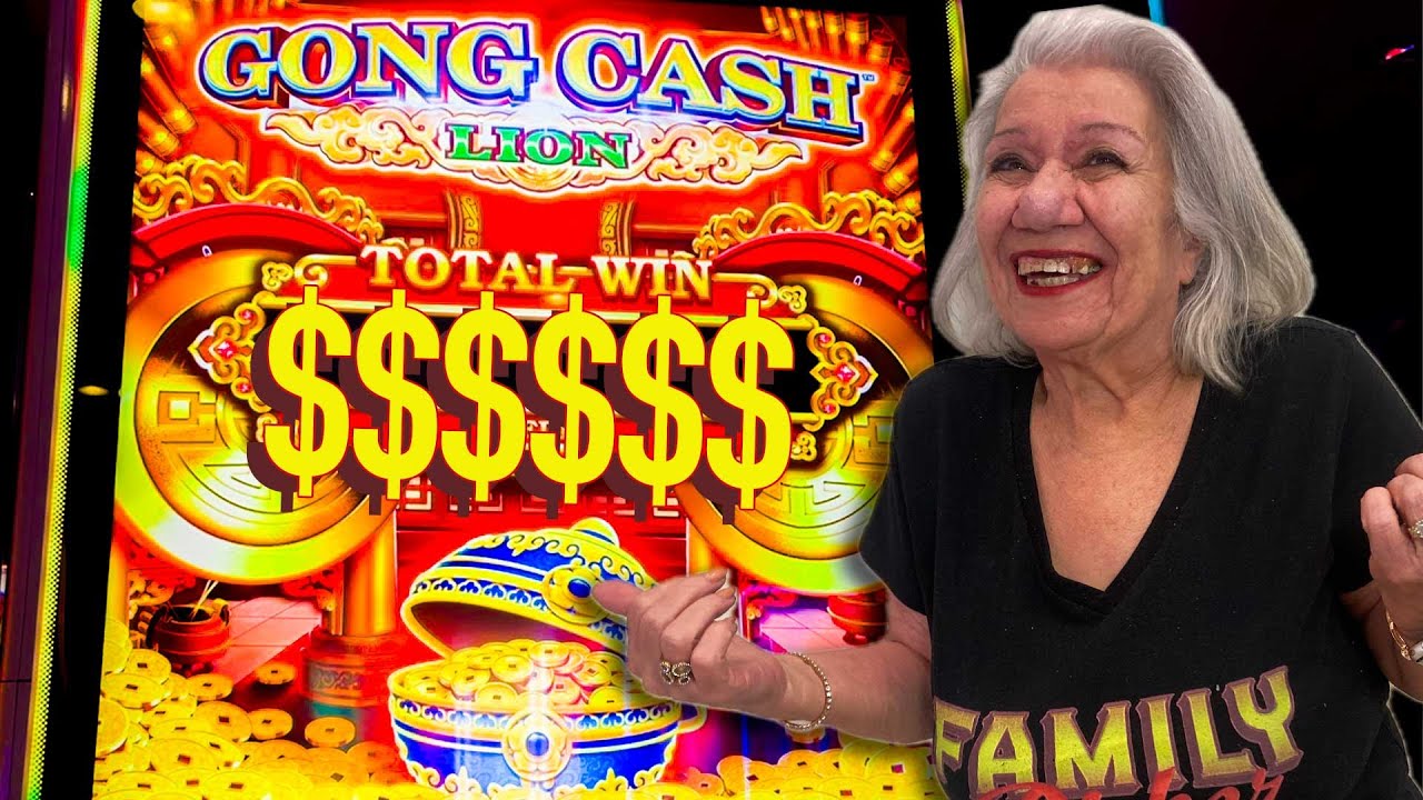 VegasLowRoller Mom's NICE Gong Cash Lion Slot FUN!!!!!!