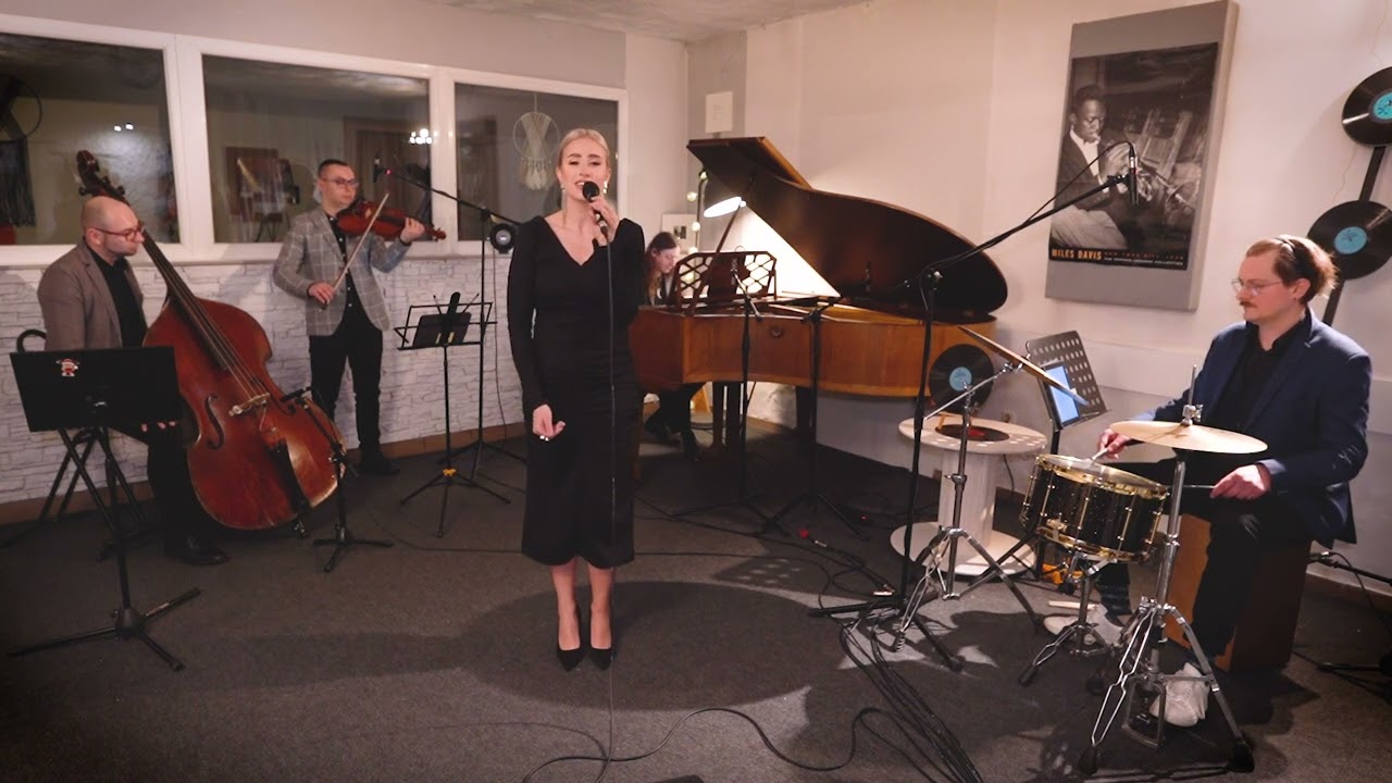 Joanna Dolly Dolata - Miasteczko cud
