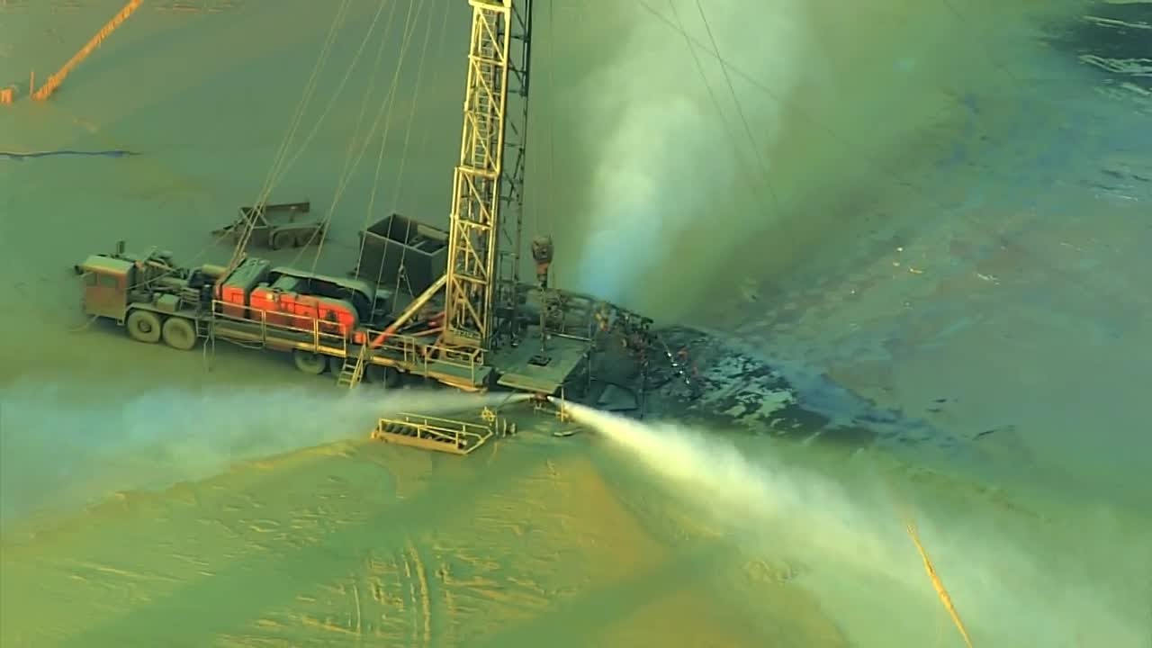 Sky 5 shows well blowout continuing Friday amid evacuations in Blanchard