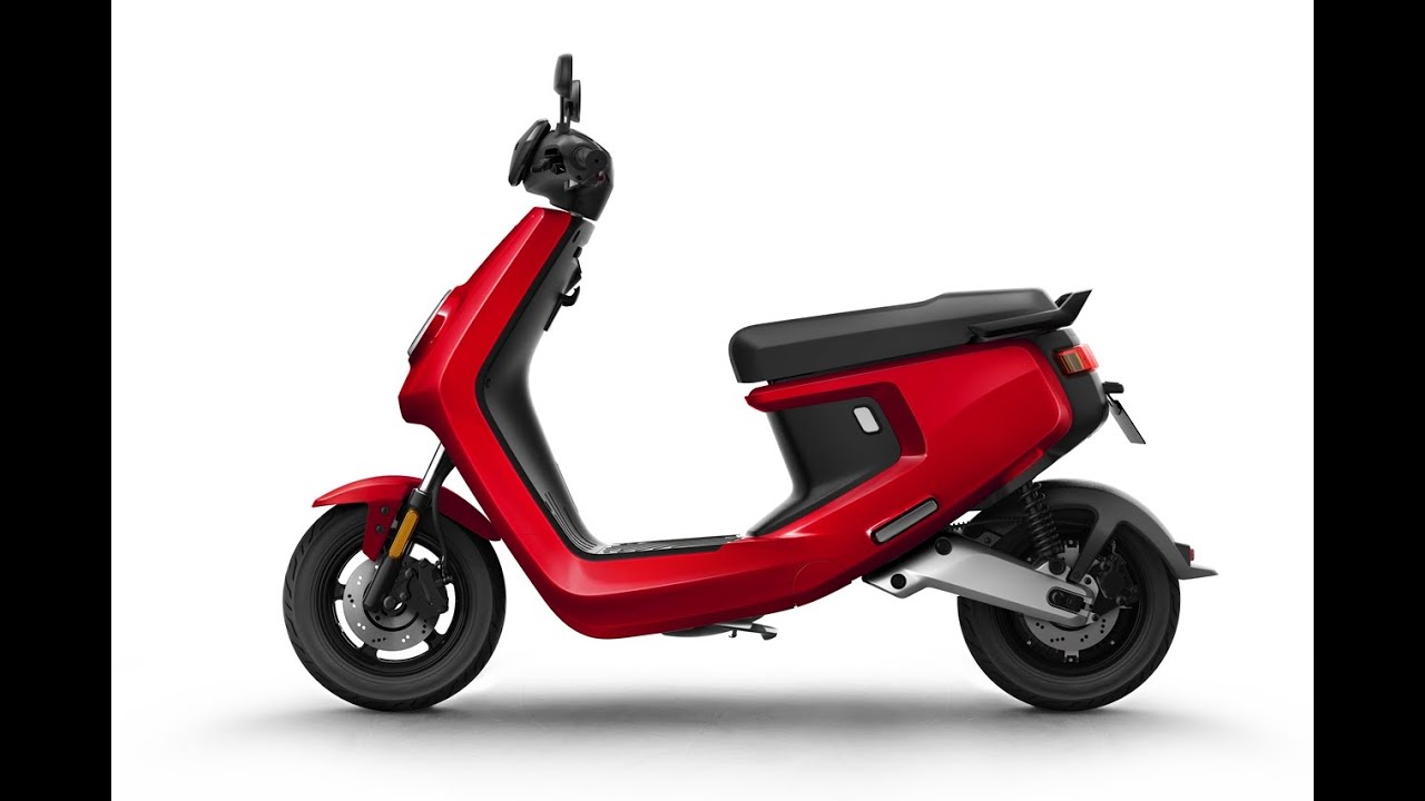 Unboxing & Build Niu MQi+ Sport (M+ Sport) 1200w Electric Moped - Green-Mopeds.com