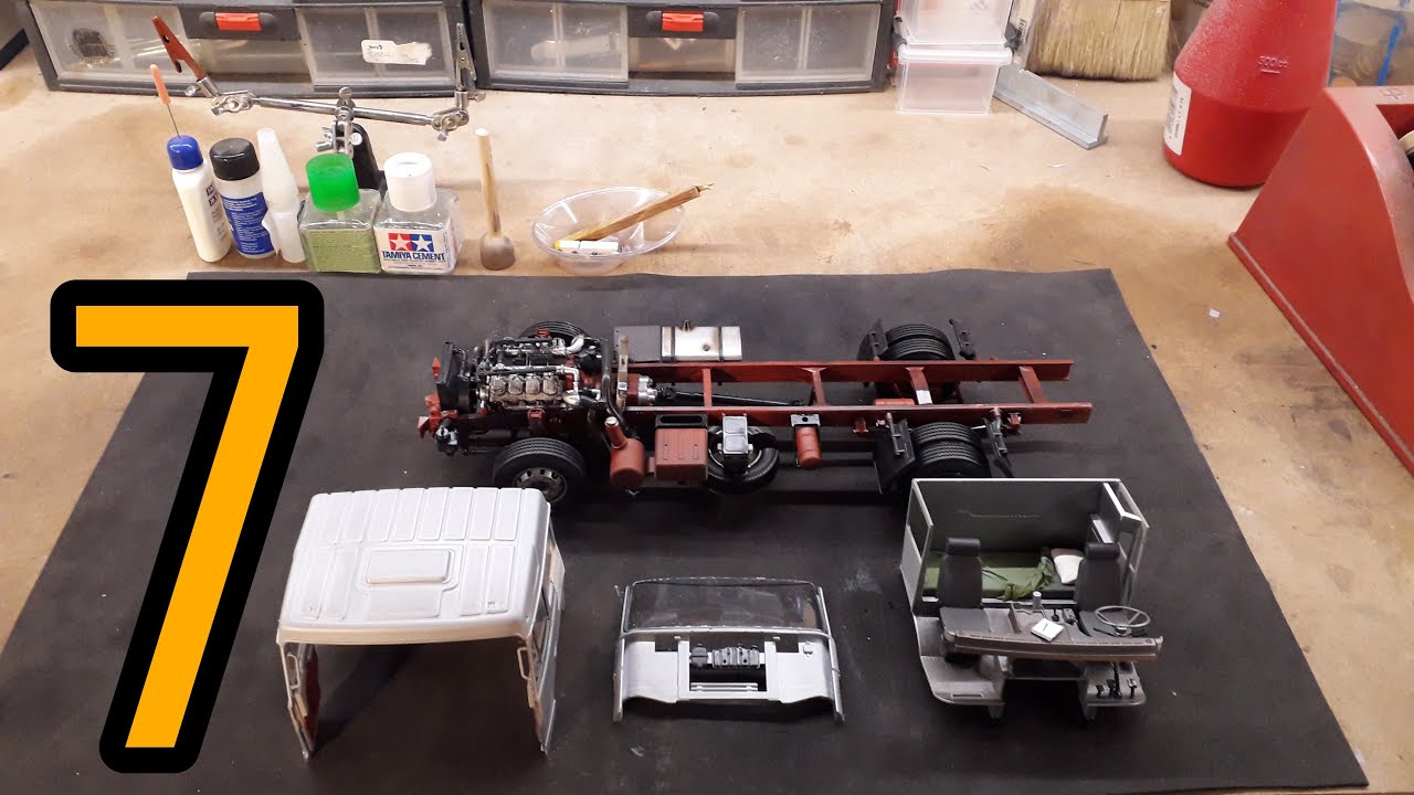 Italeri 1:24 Iveco Turbostar 190-42 (Full Build Video Part 7)