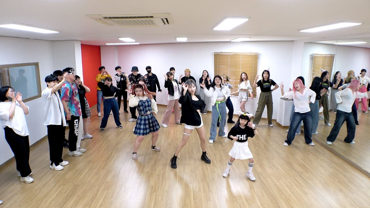 랜덤플레이댄스 하기 위해 대구댄스학원에 방문했습니다🚪 | K-Pop Random Play Dance