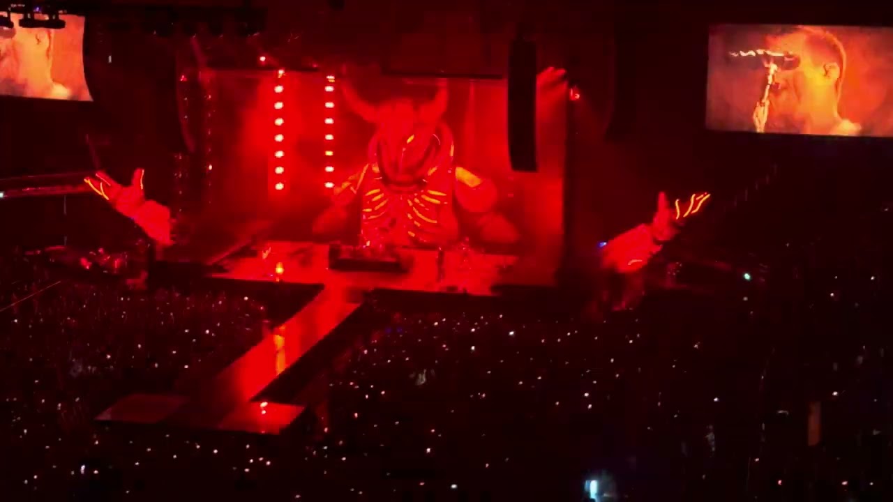 KILL OF BE KILLED (w/ JFK intro) - Muse [Live at the O2 Arena: 1st October 2023]