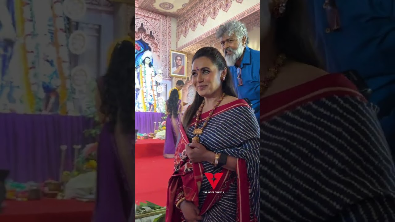 Kajol With Sister Tanisha Looks Beautiful Arrives To Take Blessings Of MAA DURGA At NorthBombayDurga