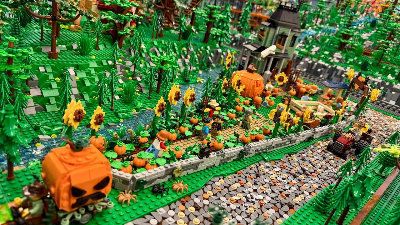 Обновление LEGO City | Тыквенная грядка и дом с привидениями!