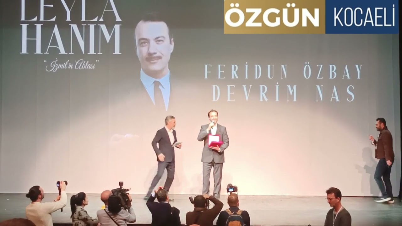 Ünlü sanatçı Devrim Nas da meğer İzmitliymiş