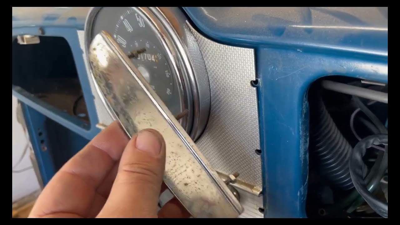 Morris Minor Removing Speedometer, Switches, Chole Cable and Dash Fascia