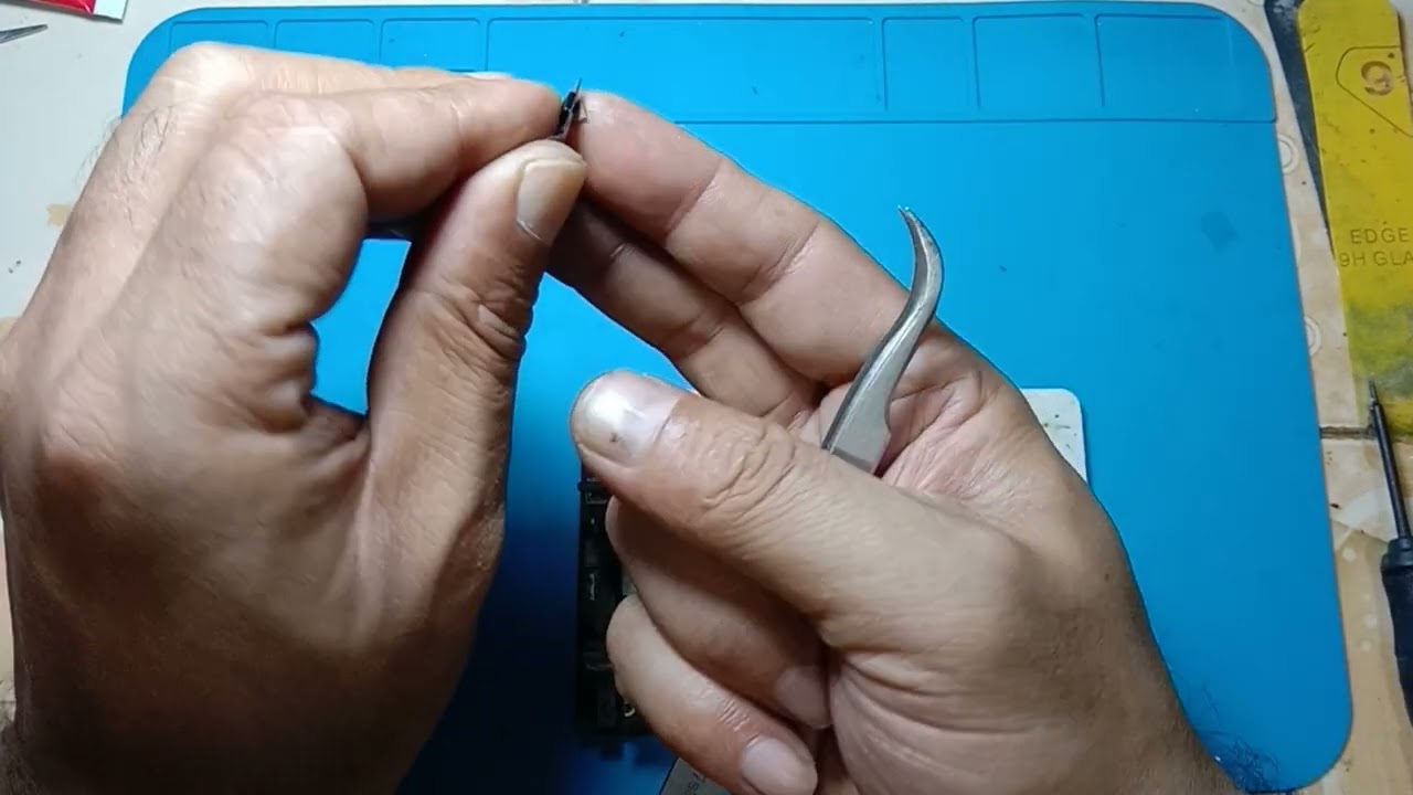 REDMI 5 PLUS TIDAK ADA SUARA. GANTI IC AUDIO