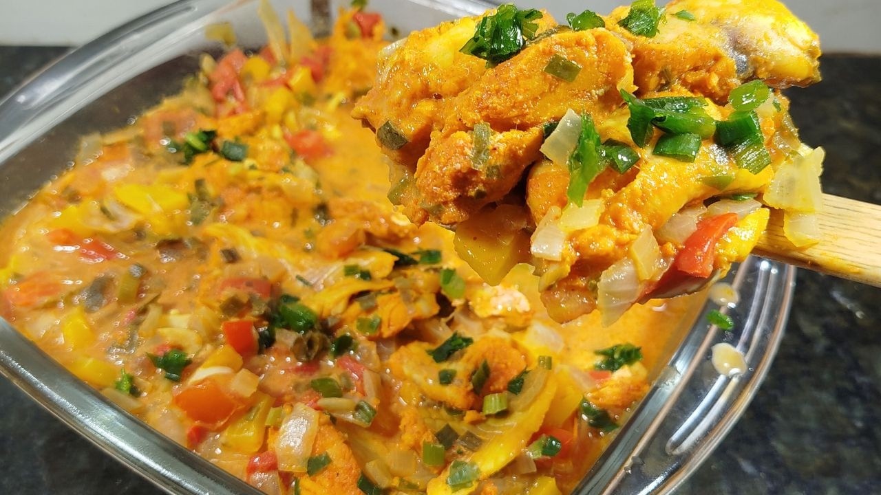 FILÉ de MERLUZA ao Molho Simples e Econômico | Receita Fácil para QUARESMA