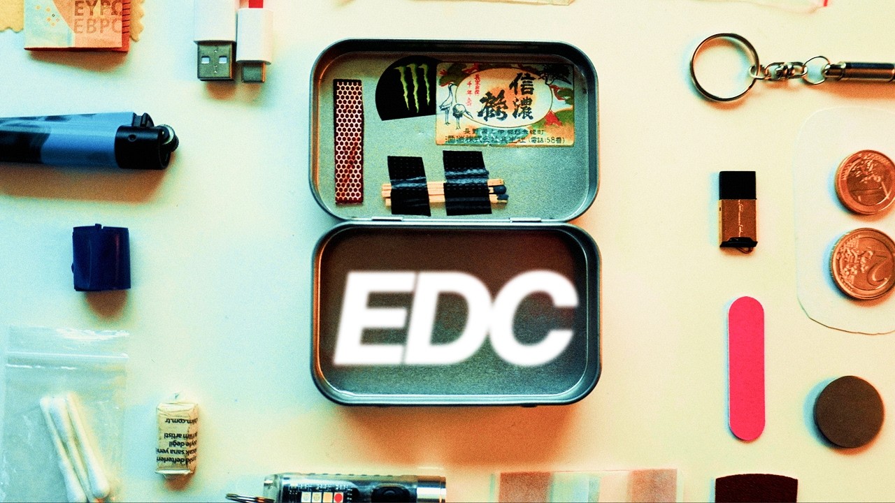 I put ALL my EDC crap into this tiny box (Altoids EDC)