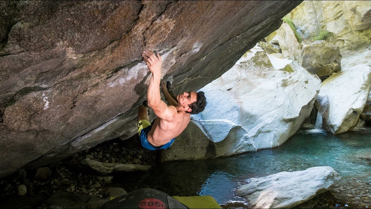 Zillertal - Bouldering in the Alps | Vantrip I