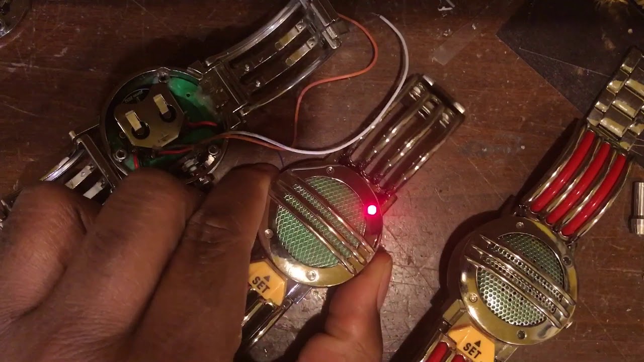 Modding the Power Rangers Legacy Communicator with new custom electronics!