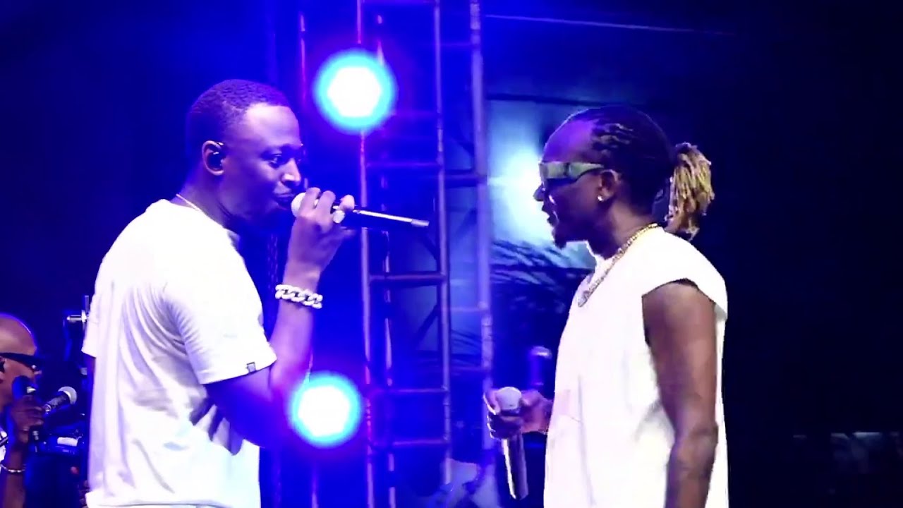 Uku Niko BIG FIZZO 🇧🇮 yakiriye DADJU 🇫🇷 Kuri Stage Amateka BIG FiZZO akoze abafaransa barumigwa