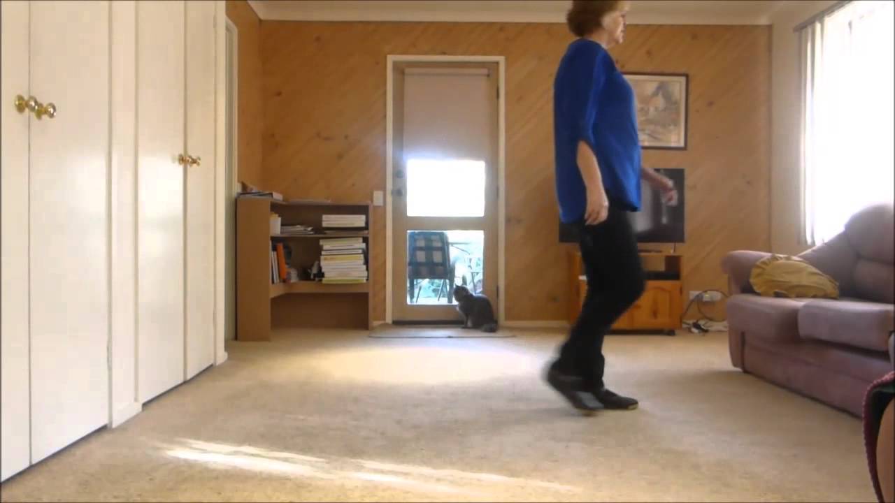 Dreamers  -     Line Dance - Chor Tom Glover (Teach)
